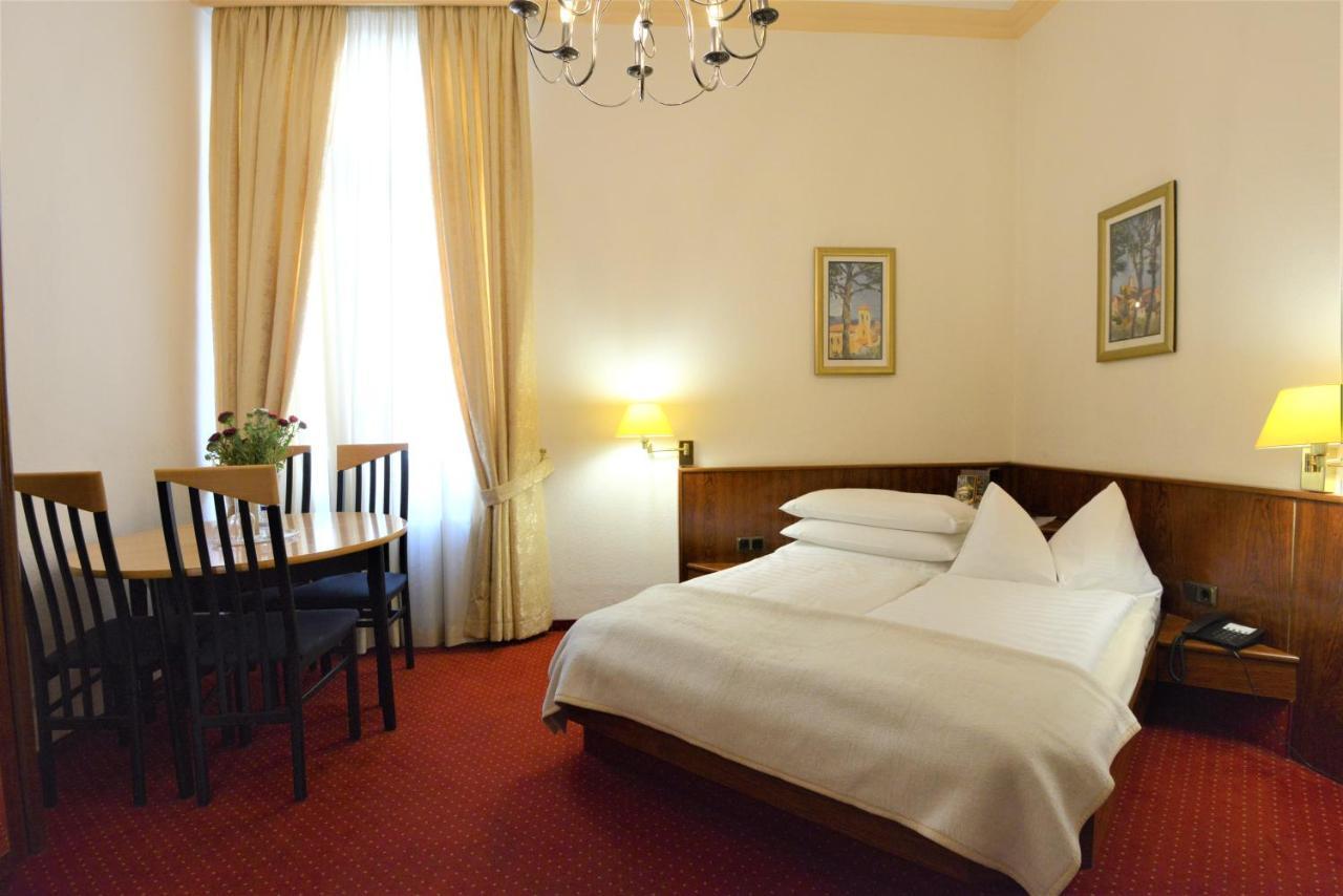 Hotel Am Kochbrunnen Βιζμπάντεν Εξωτερικό φωτογραφία
