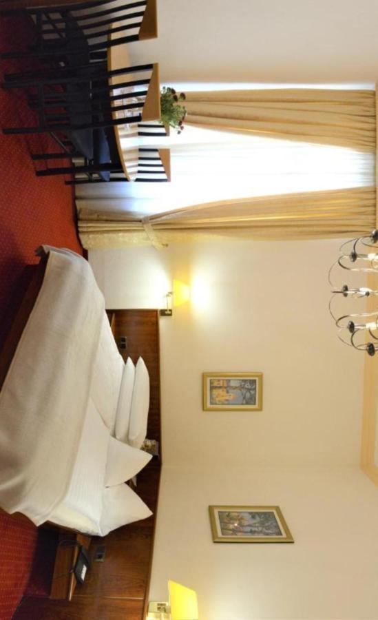 Hotel Am Kochbrunnen Βιζμπάντεν Εξωτερικό φωτογραφία