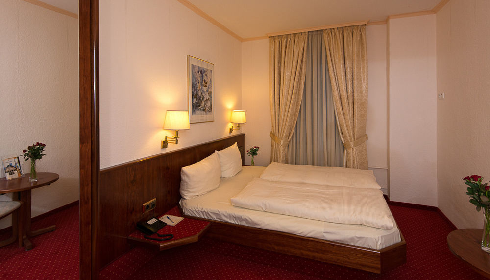 Hotel Am Kochbrunnen Βιζμπάντεν Εξωτερικό φωτογραφία